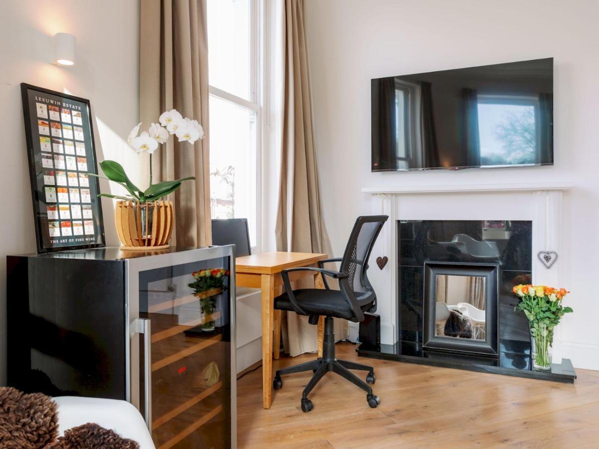 Pass The Keys Beautiful 2Bed Apartment 2Min From Hampstead Heath Londra Esterno foto