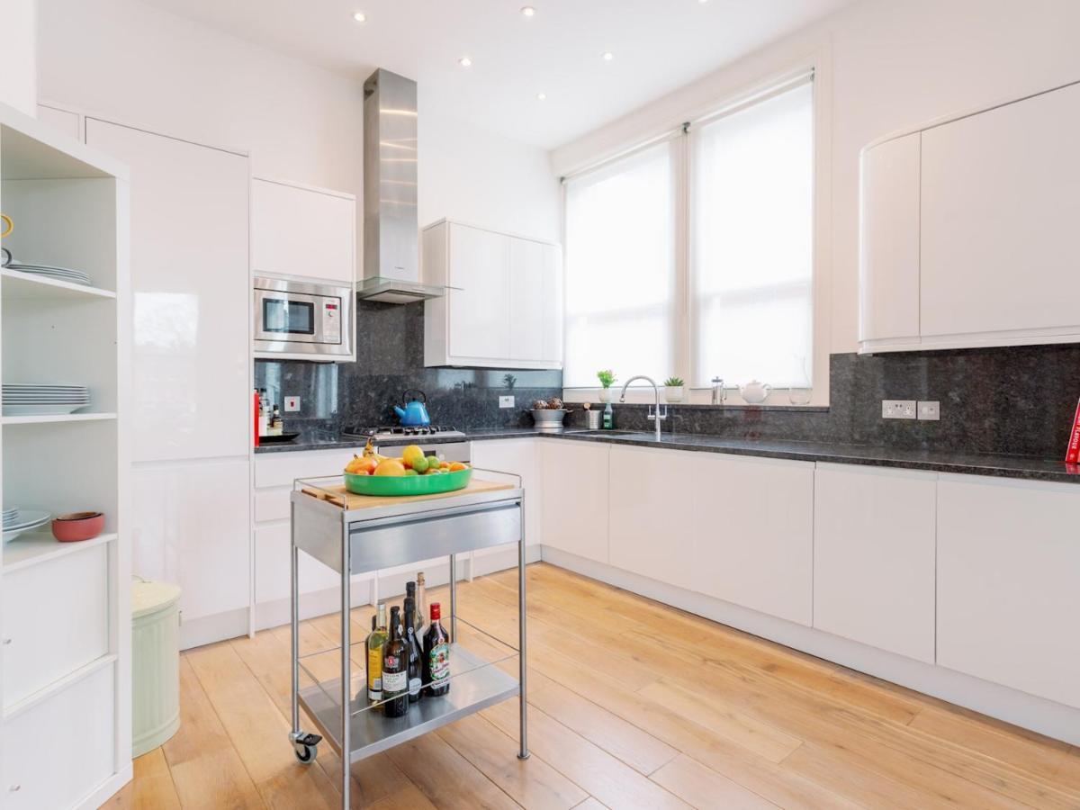 Pass The Keys Beautiful 2Bed Apartment 2Min From Hampstead Heath Londra Esterno foto